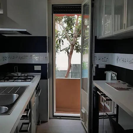 Schwarzes Und Weisses Loft - By Interhome Lägenhet *