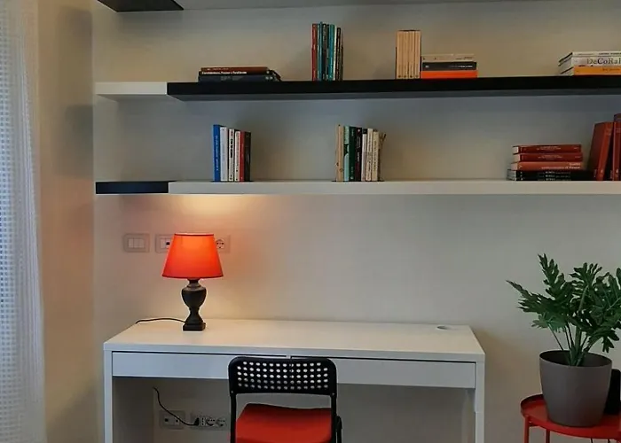 Schwarzes Und Weisses Loft - By Interhome *