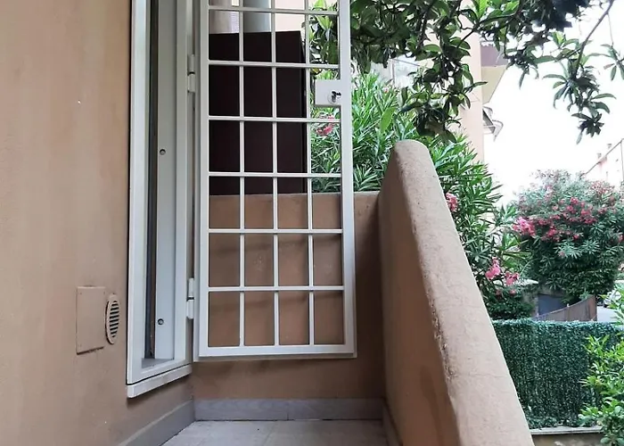 Lägenhet Schwarzes Und Weisses Loft - By Interhome