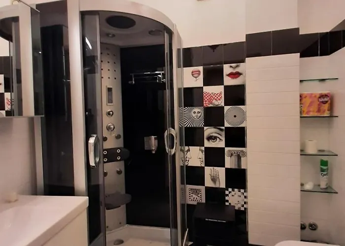 Schwarzes Und Weisses Loft - By Interhome Rom